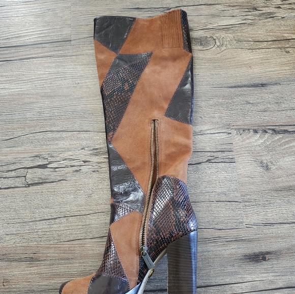 Micheal Kors patchwork boots - Picture 2 of 4